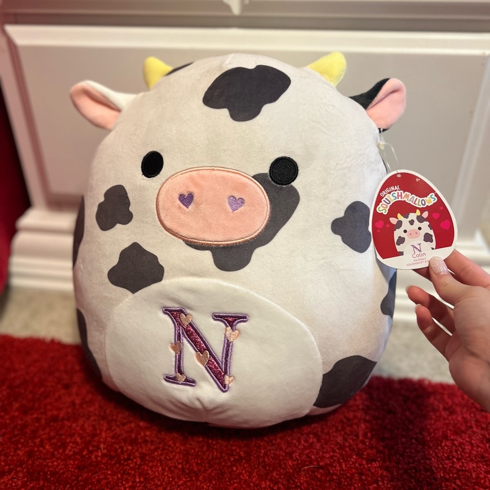 NWT Colin the Cow Squishmallow Valentine’s Edition